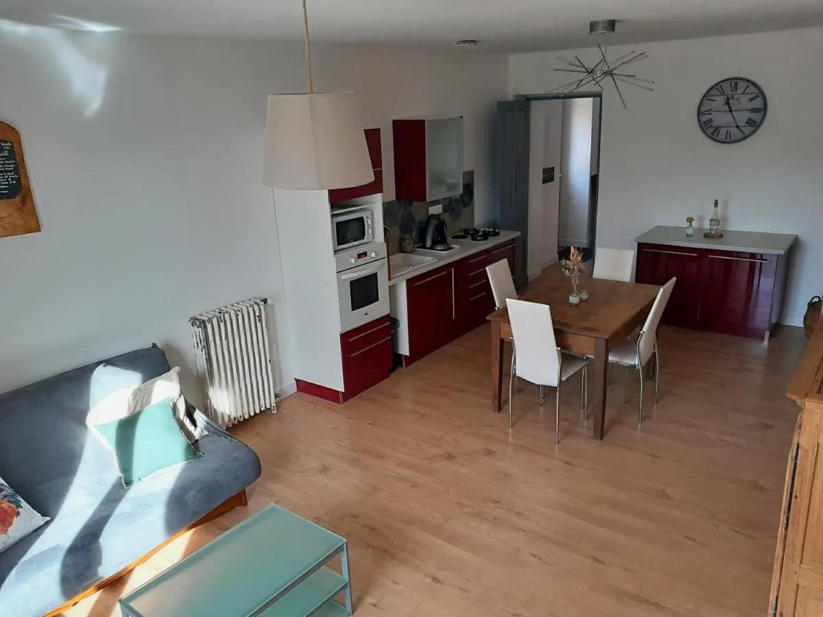 Appartement de la Chèvrerie Blandinoise, Blandin : image 4