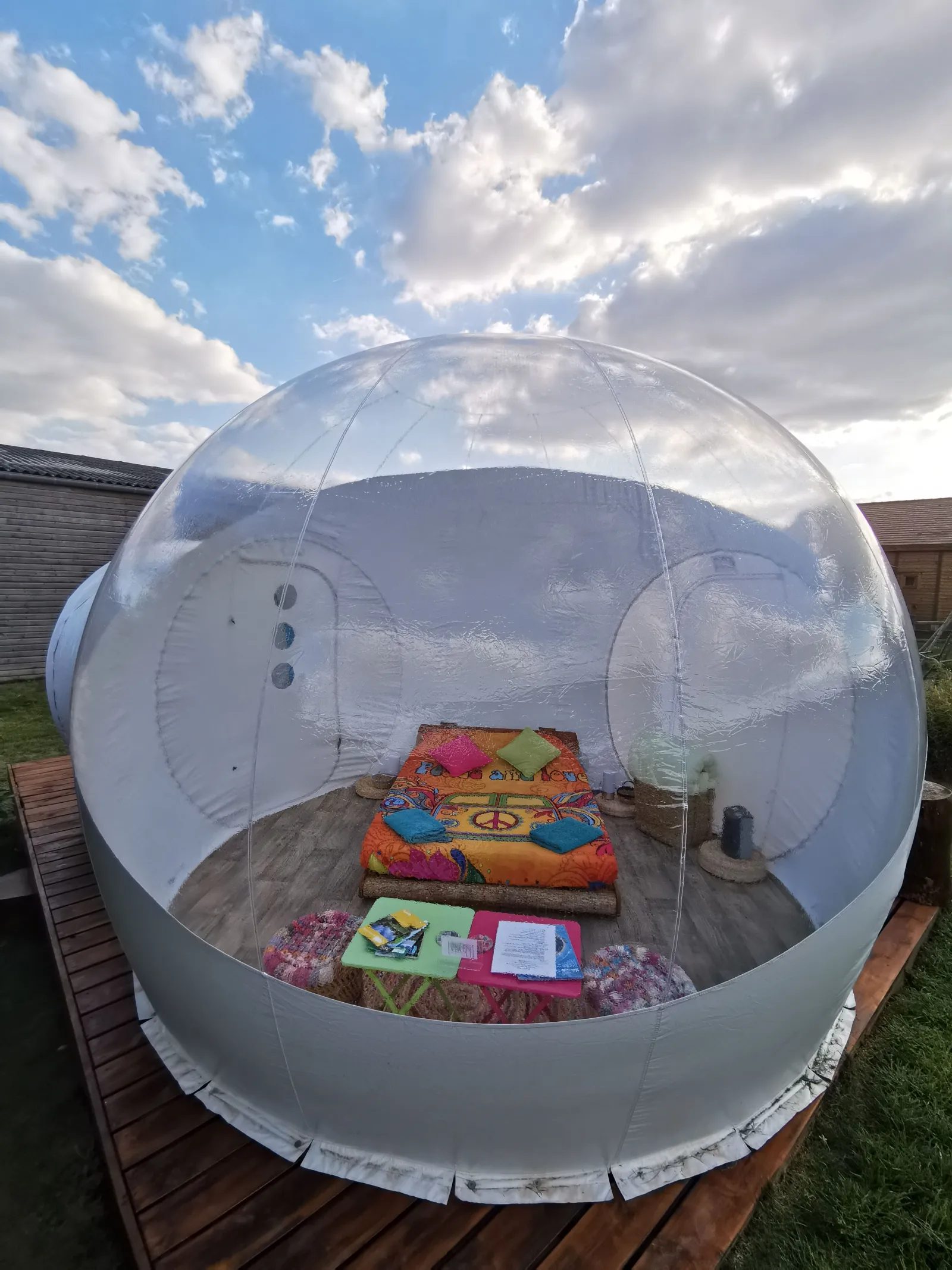 Bulle du Pré (hébergement insolite à la ferme), Champmotteux
