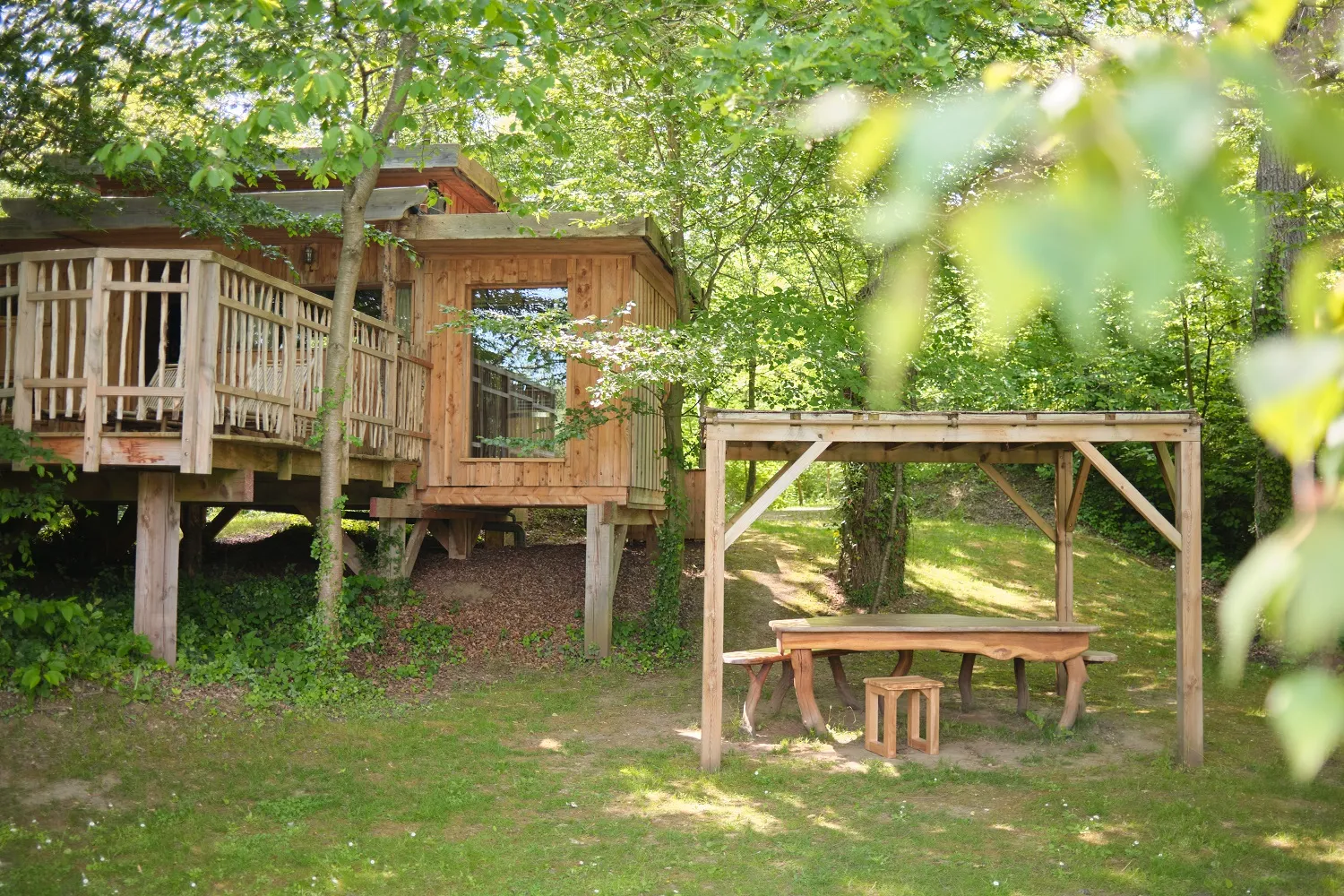 Cabane Au Fil de l'Eau (hébergement insolite à la ferme), Saint-Léger-aux-Bois