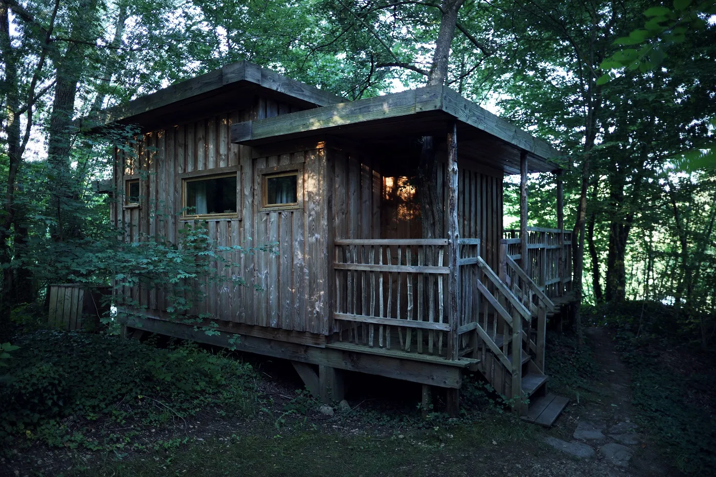 Cabane Au Fil de l'Eau, Saint-Léger-aux-Bois : image 3
