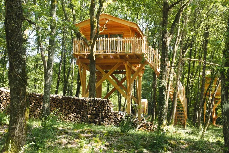 Cabane Camille (hébergement insolite à la ferme), Monsac