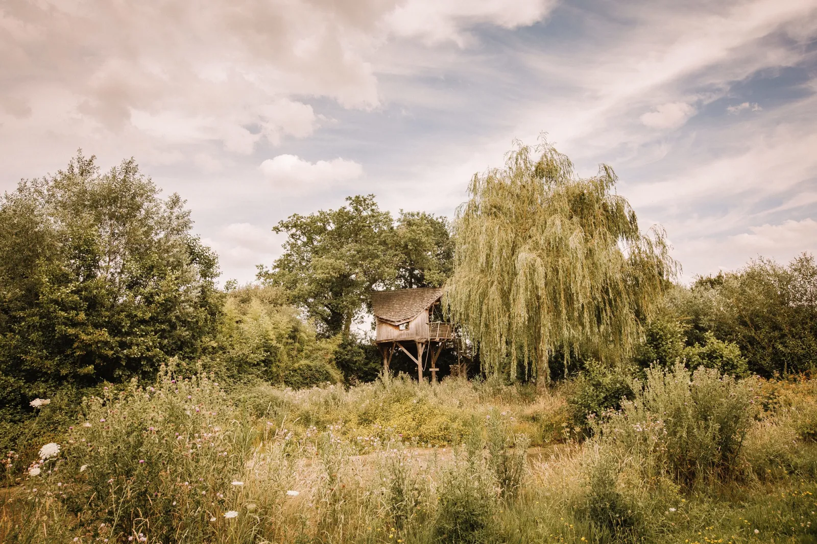 Cabane de l'Oural (hébergement insolite à la ferme), Pommerieux