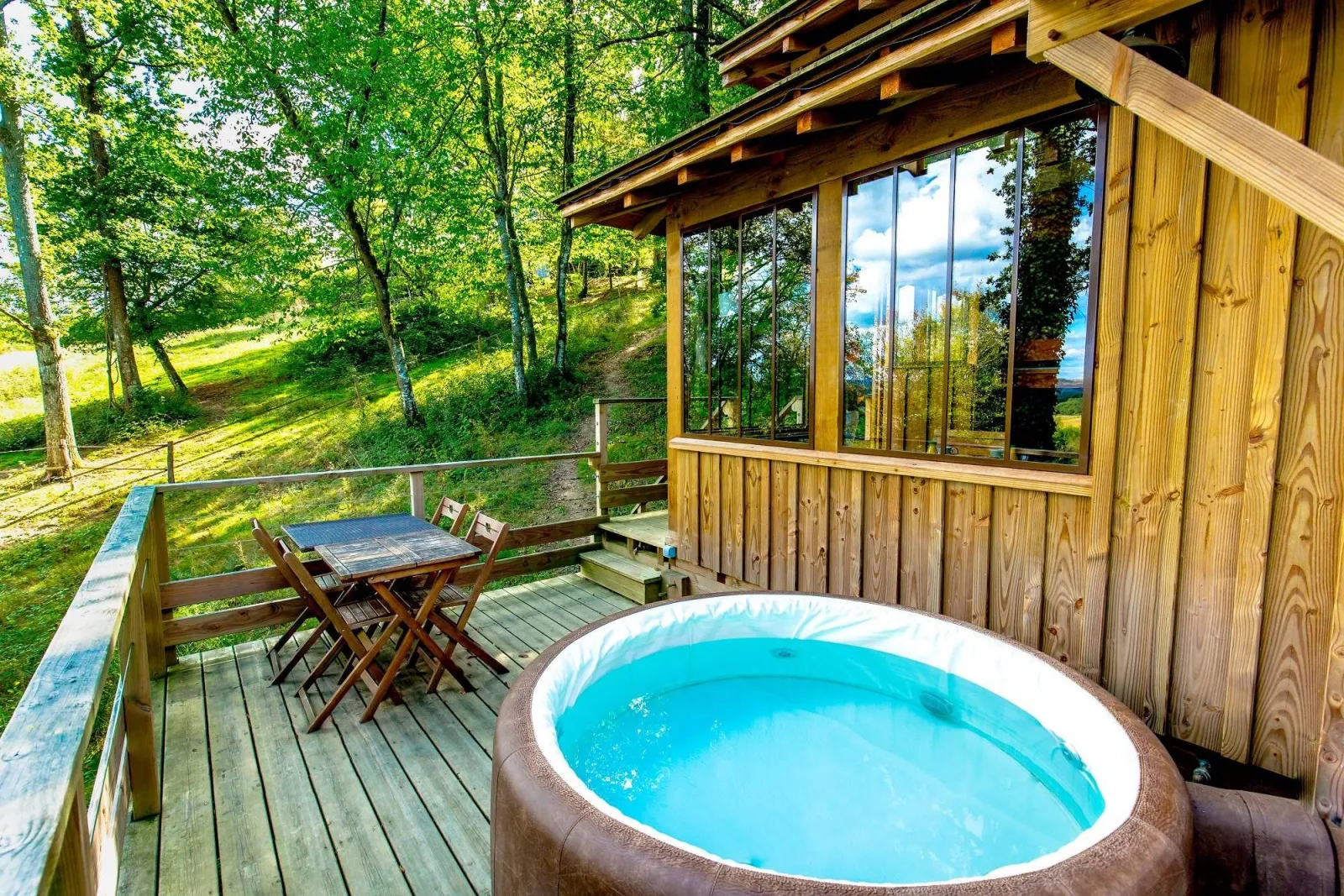 Cabane des Bois d'Escapa (hébergement insolite à la ferme), Estipouy