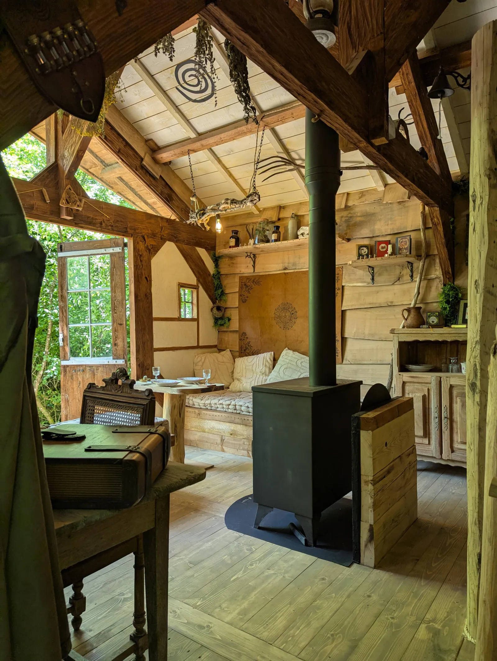 Cabane du Druide, Pagny-sur-Moselle : image 4