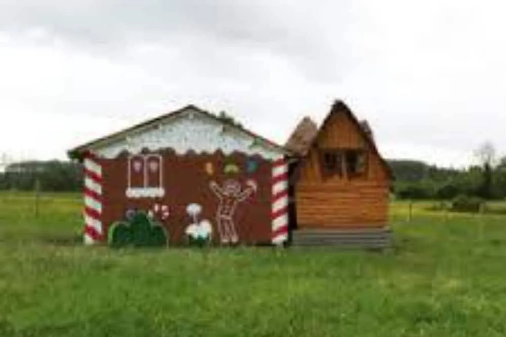 Cabane du Moulin du Rouveau (hébergement insolite à la ferme), Cérans-Foulletourte