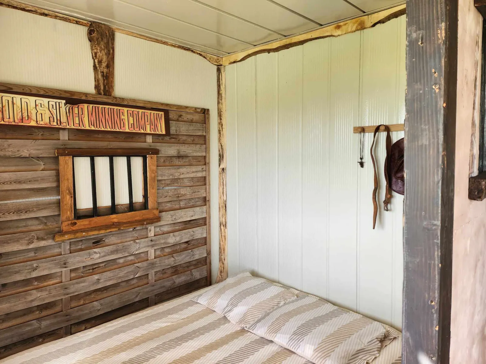 Cabane du Shérif, Lanches-Saint-Hilaire : image 4