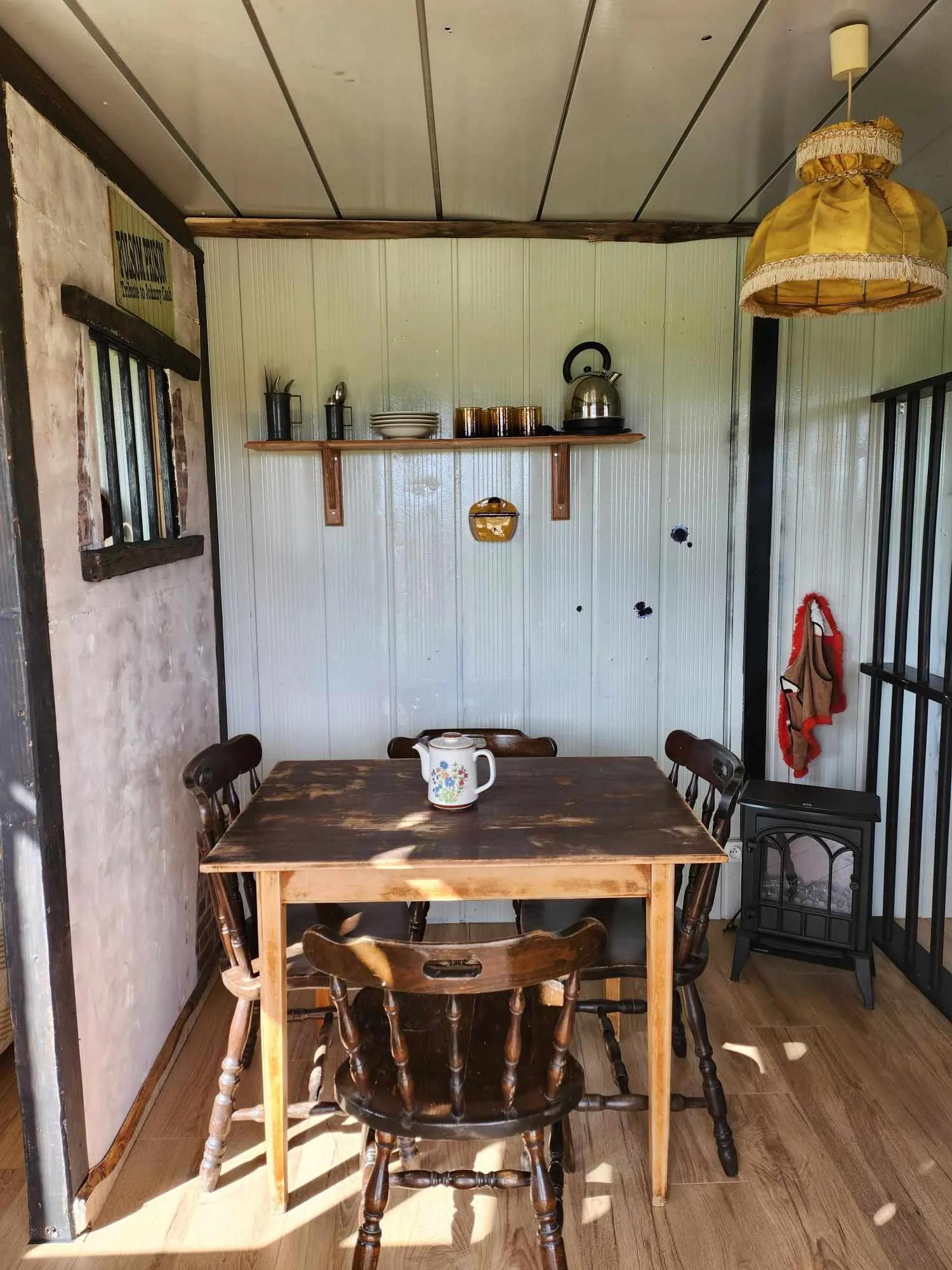Cabane du Shérif, Lanches-Saint-Hilaire : image 5