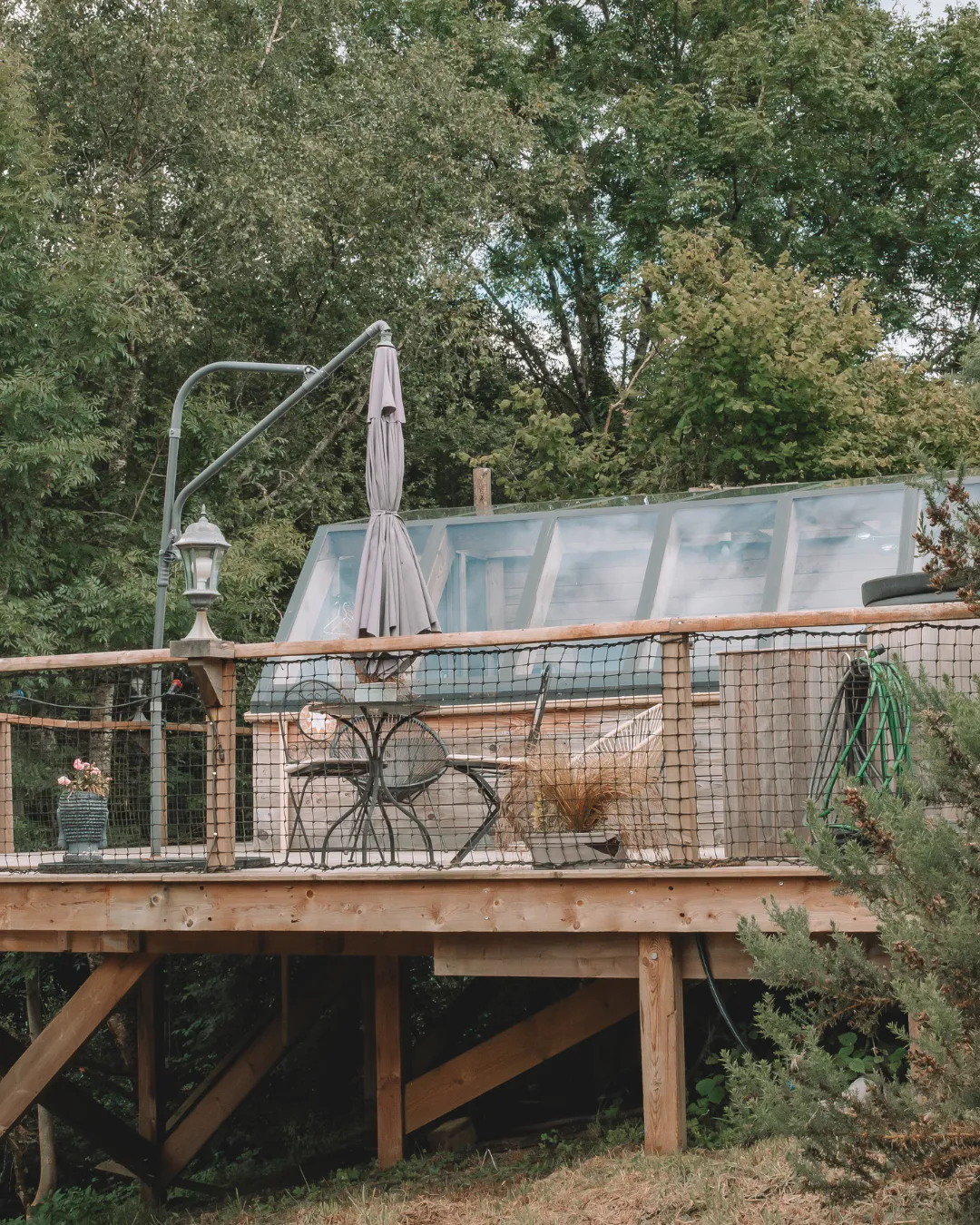 Cabane en verre, La Roche-Maurice : image 2