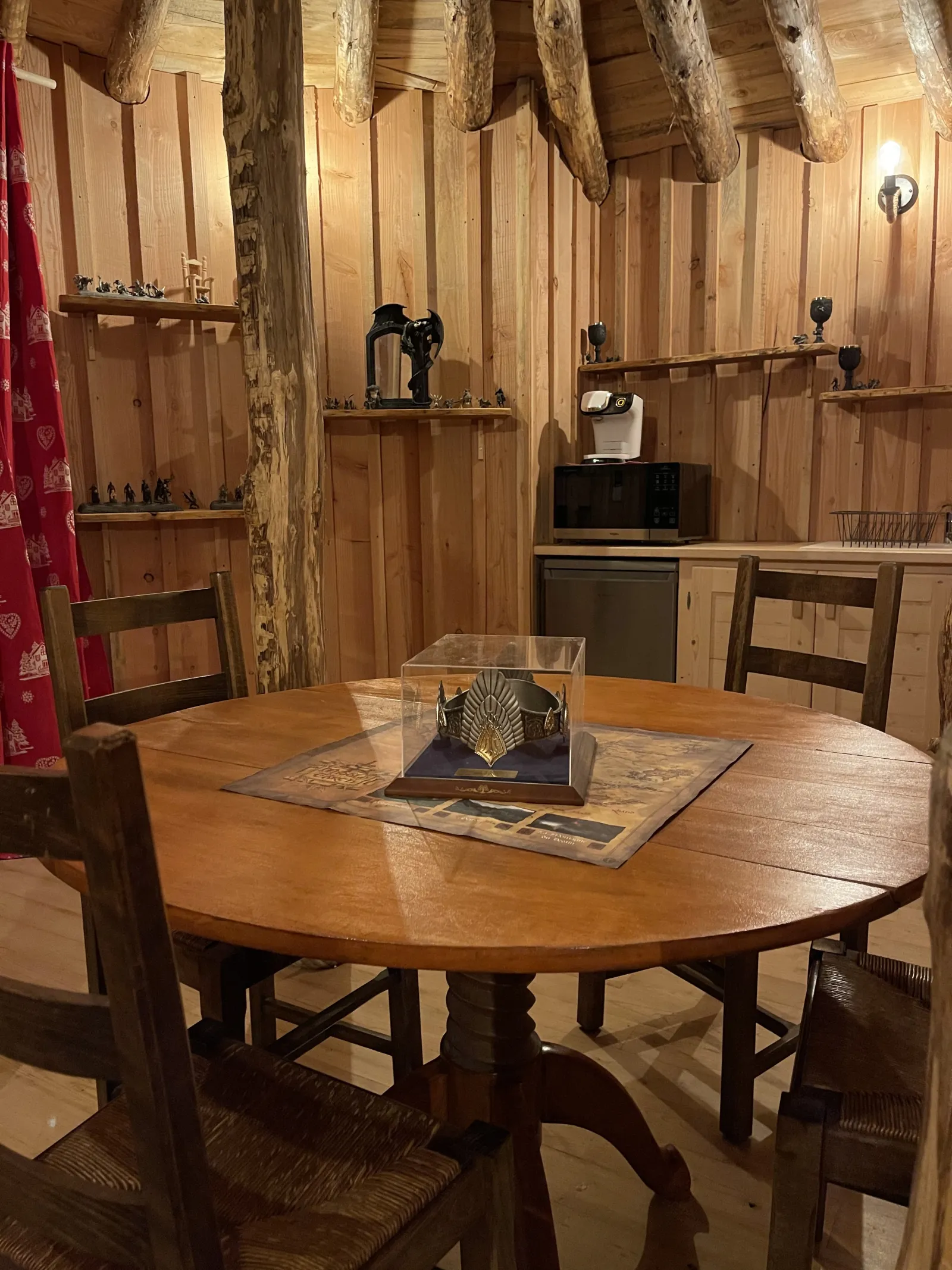 Cabane Hobbit de Belvédère, Belvédère : image 4
