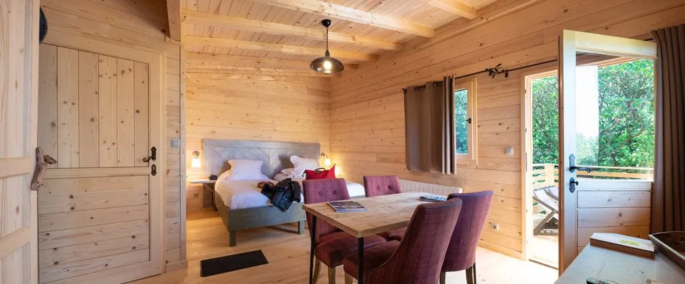 Cabane Isba des Cabanes dans les Bois, Villalier : image 4
