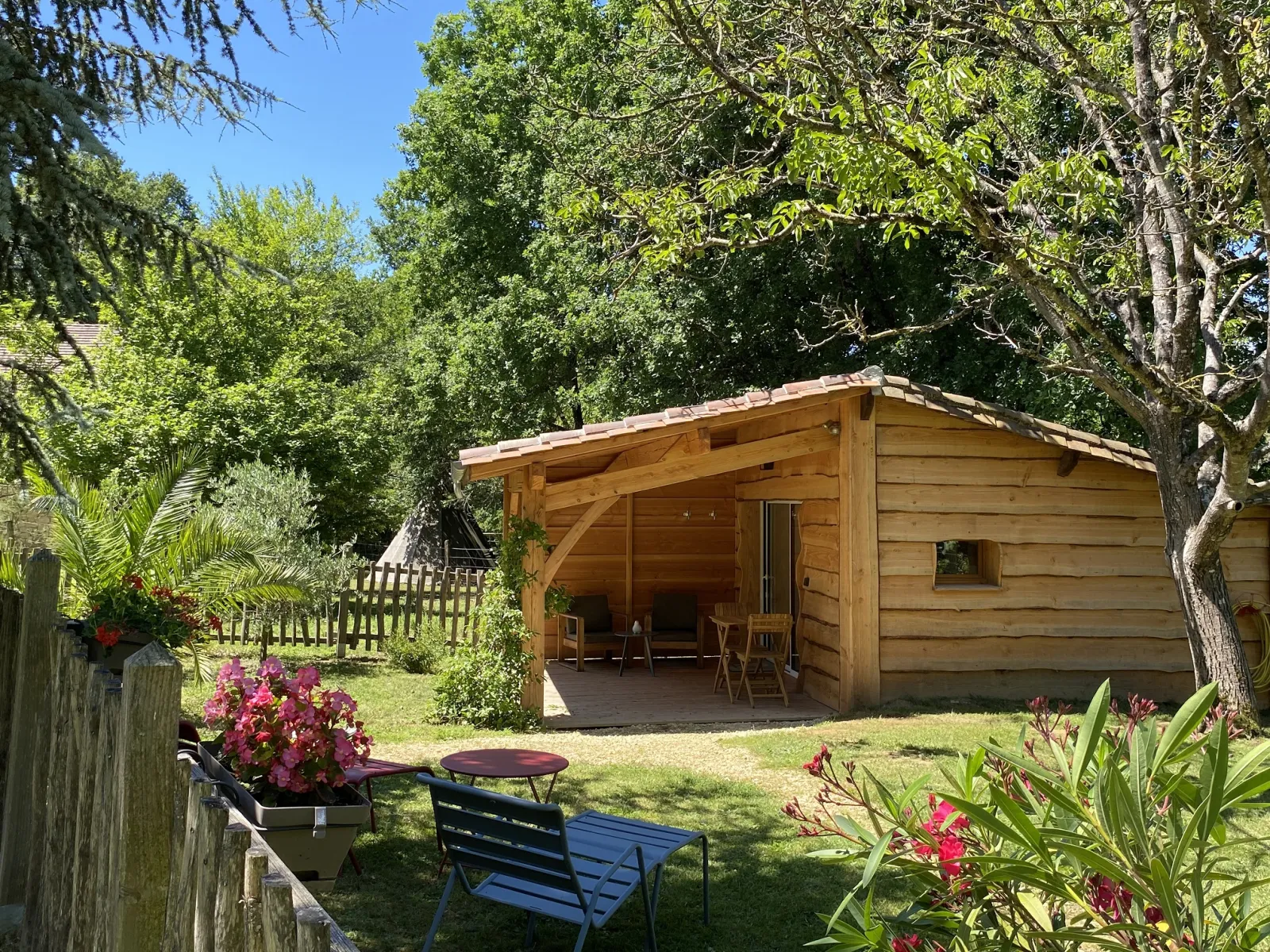 Cabane Jardin & Spa, Monsac : image 4