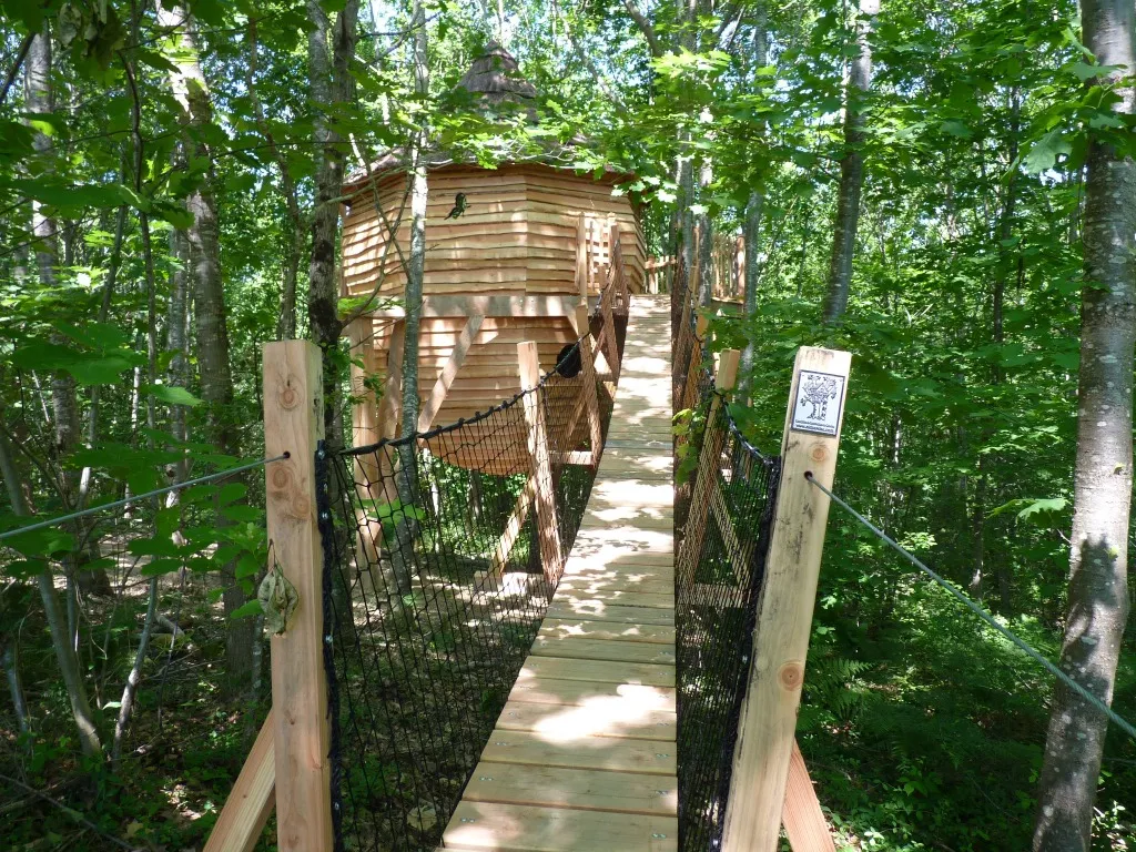 Cabane Kelenn (hébergement insolite à la ferme), Loubieng