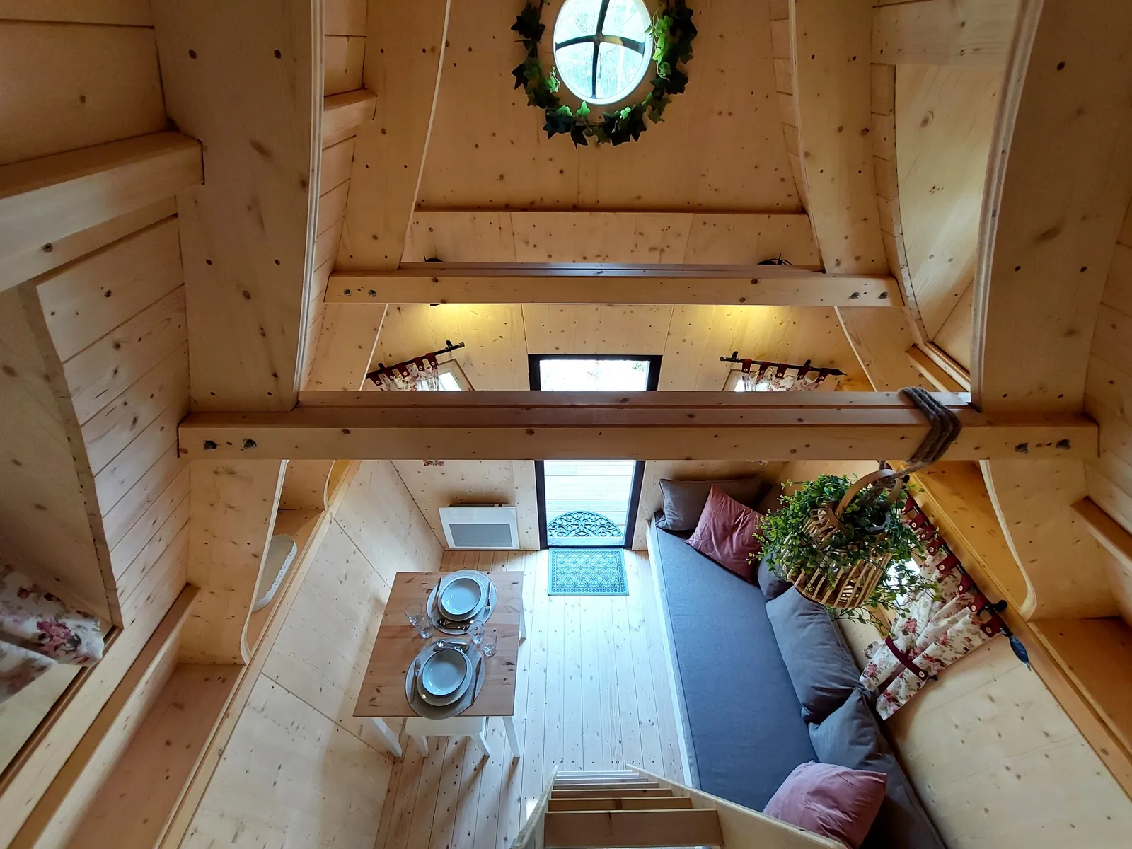 Cabane Le Vieux Grimoire, Saint-André-et-Appelles : image 3