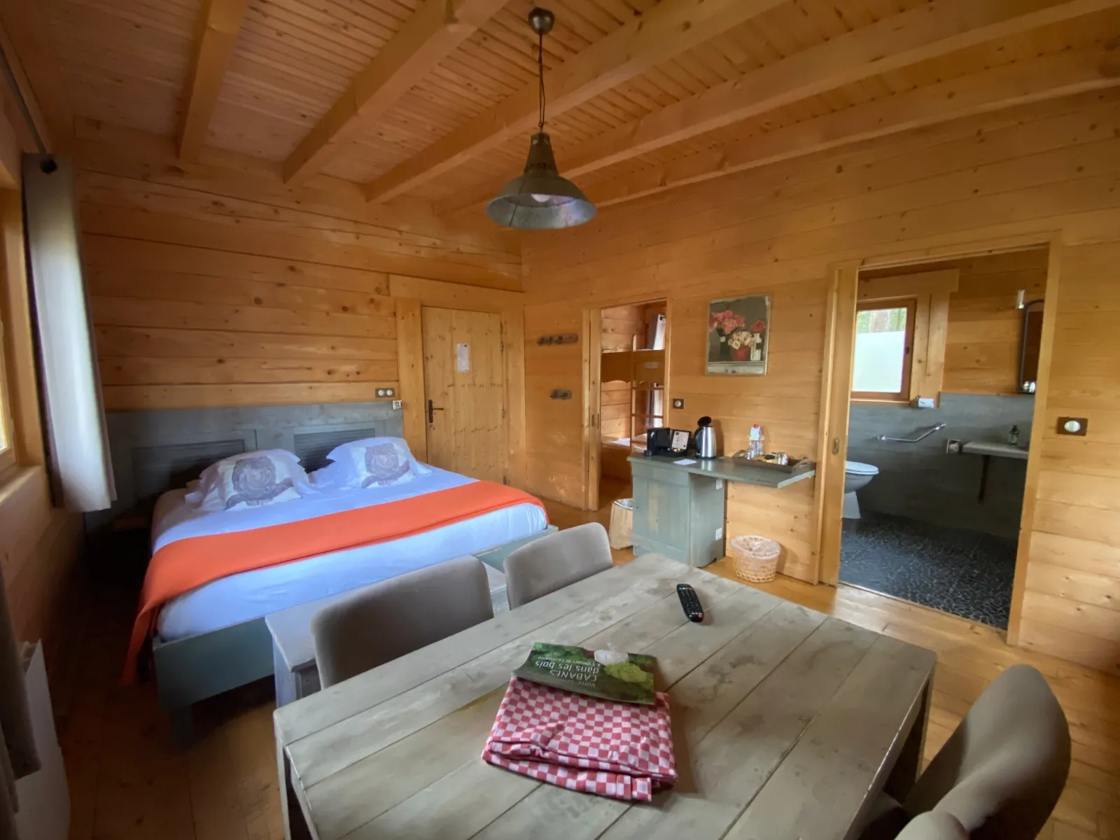 Cabane Mazet des Cabanes dans les Bois, Villalier : image 5