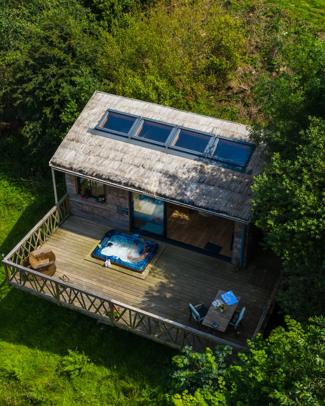 Cabane perchée des Rêves étoilés (hébergement insolite à la ferme), La Roche-Maurice