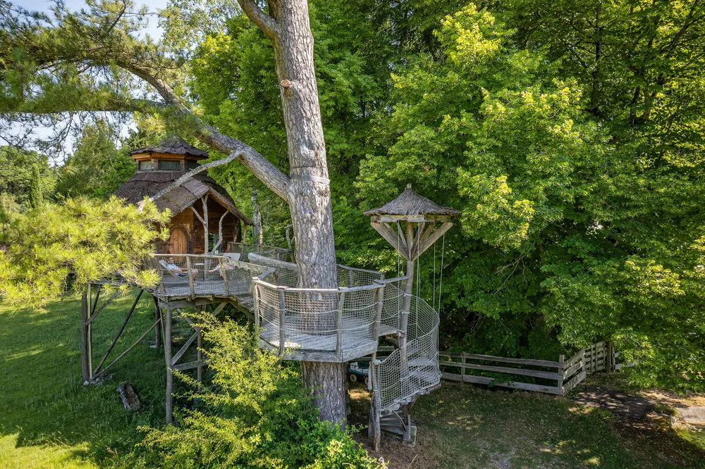 Cabane Spa du Bout du Pré (hébergement insolite à la ferme), Descartes