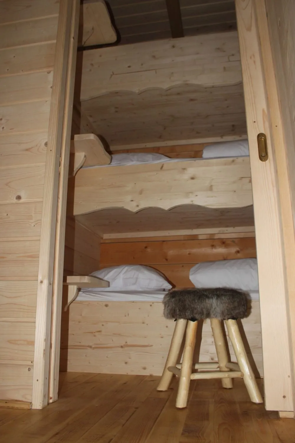 Cabane Tribu des Cabanes dans les Bois, Villalier : image 5