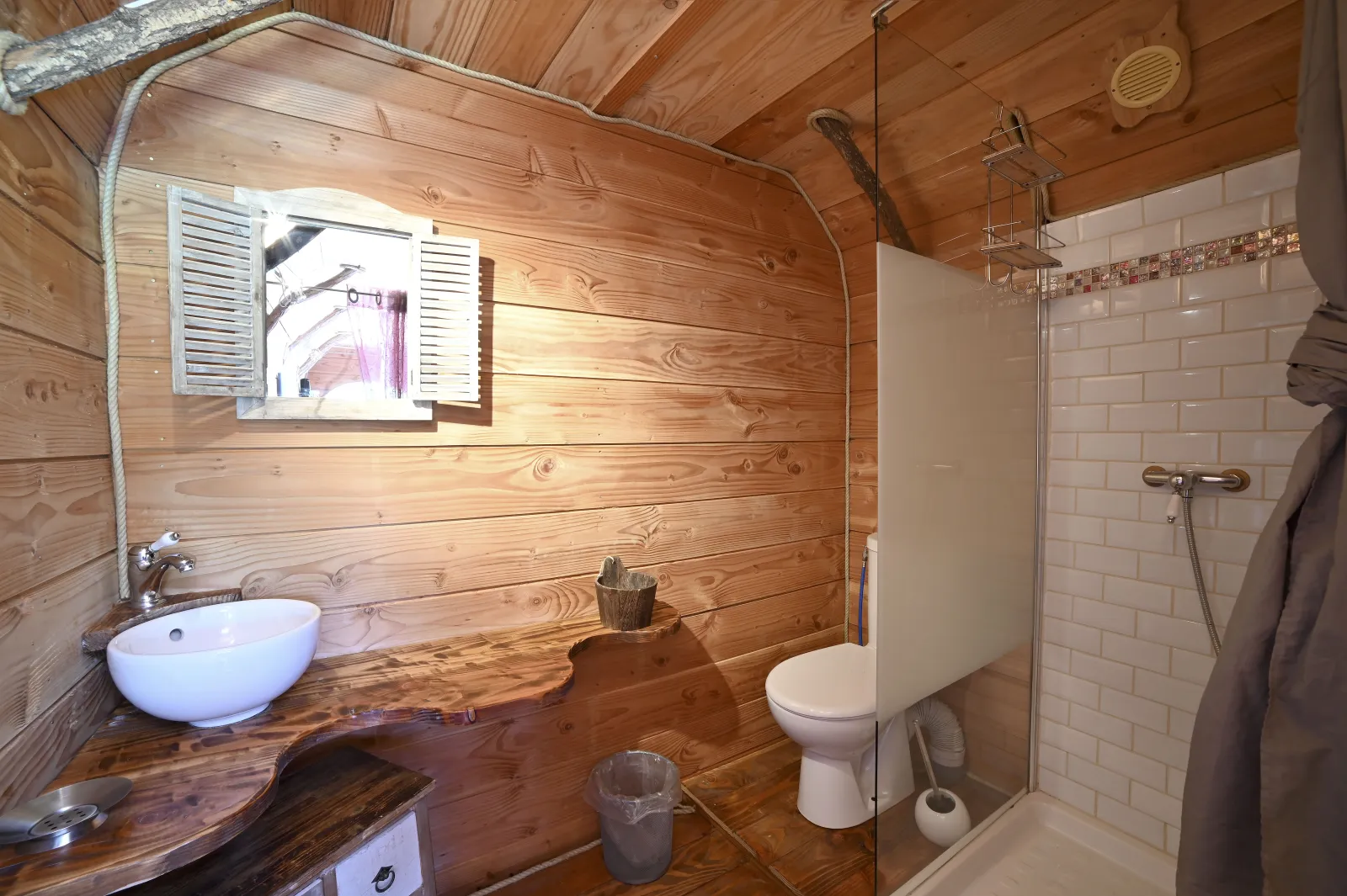 Cabane Végétalisée Les Ripaudières, Descartes : image 4