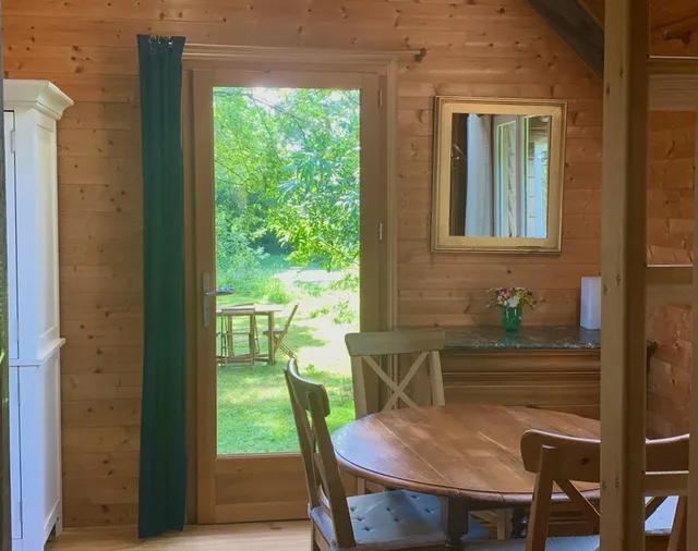 Chalet au Bord de l'Eau et des Chevaux, Sauvigny-les-Bois : image 5