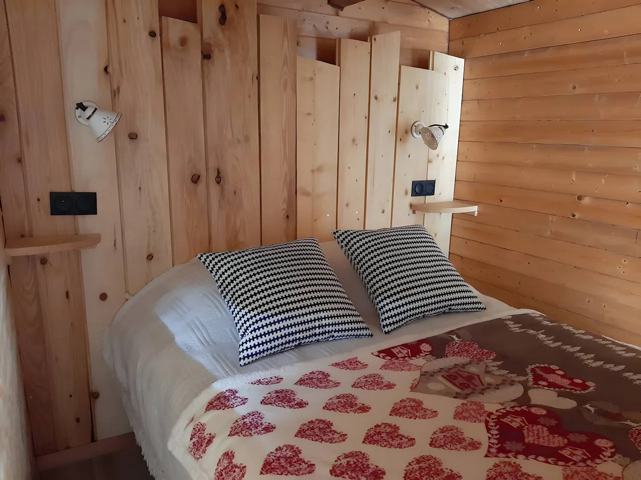 Chalet de la chèvrerie, Mazan-l'Abbaye : image 5