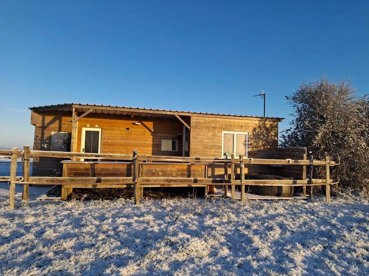 Chalet de la ferme équestre (gîte à la ferme), Yèvres