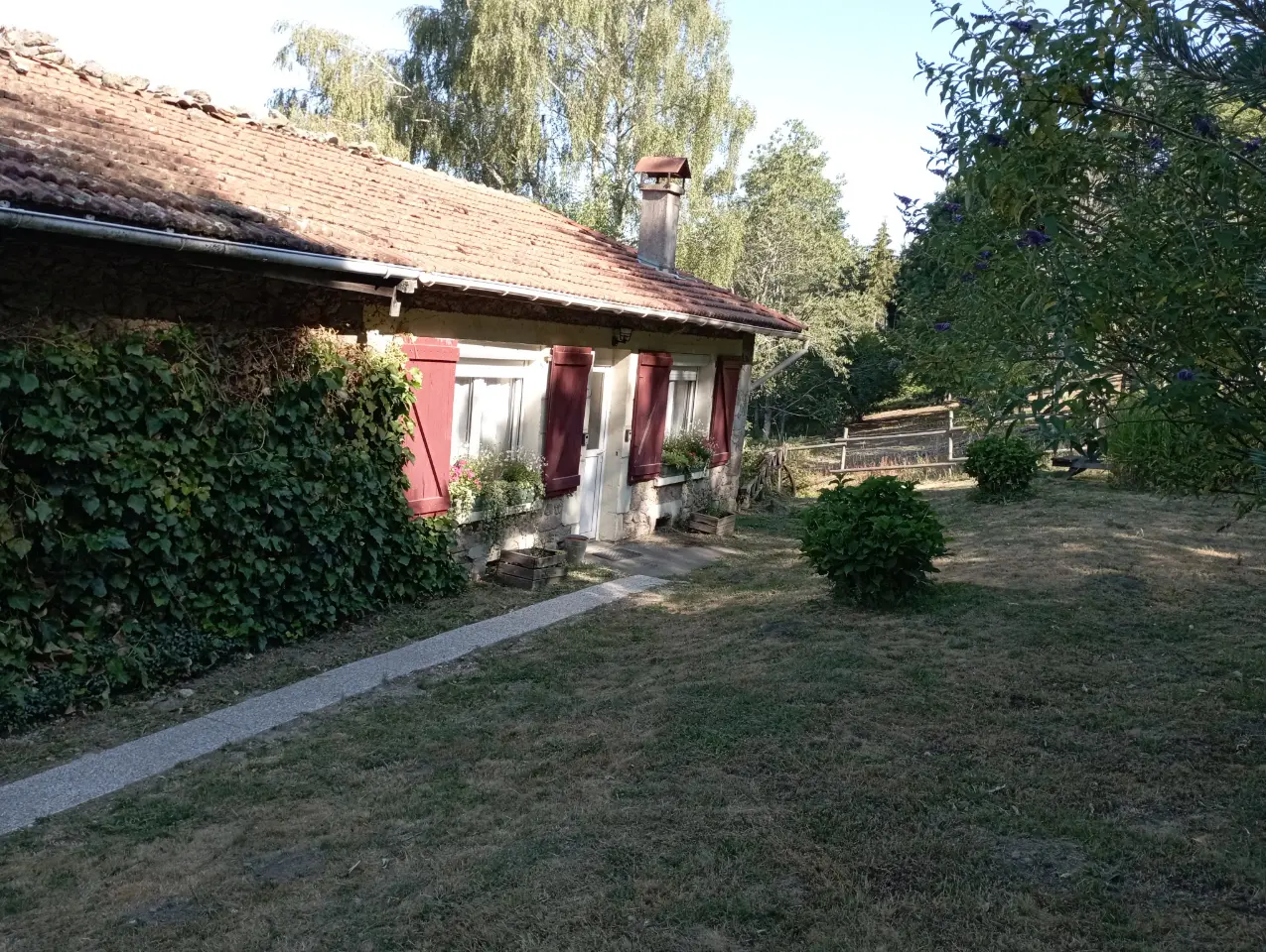 Chambre 2 des Paddocks (chambre d'hôtes à la ferme), Vollore-Montagne