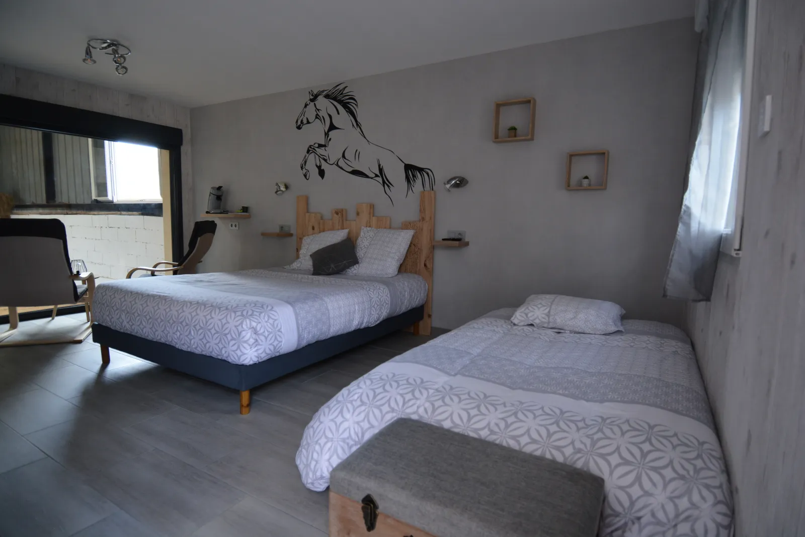 Chambre 5 des Equi-lodges, Fraisnes-En-Saintois : image 4