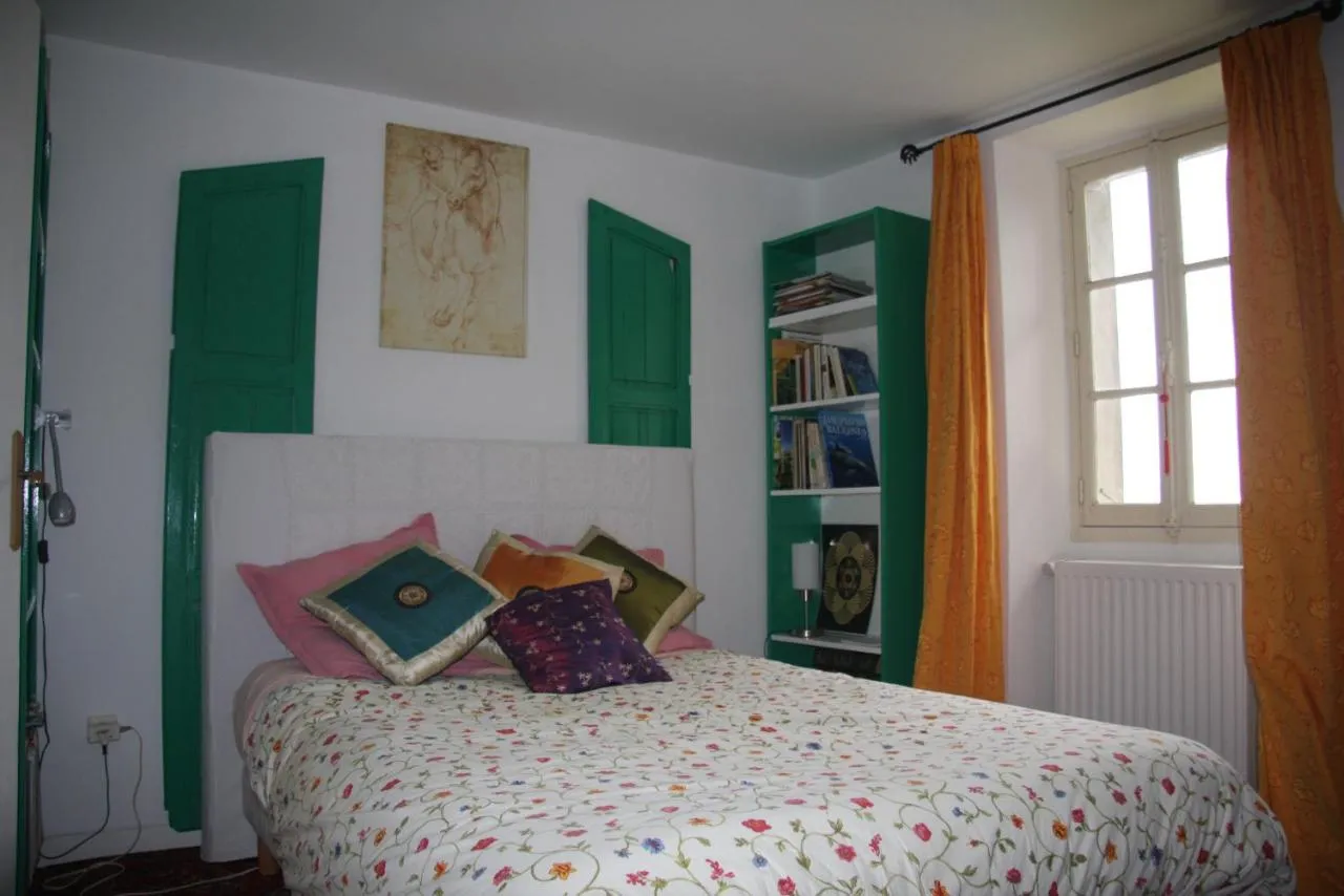Chambre à la Ferme Banzaï (chambre d'hôtes à la ferme), Aurignac
