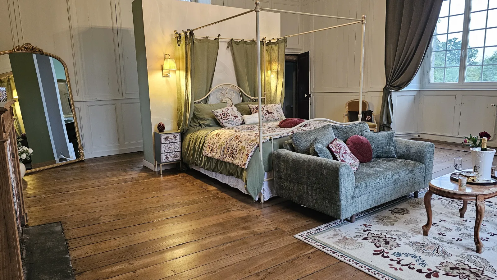 Chambre du Château la Noé Sèche (chambre d'hôtes à la ferme), Le Fœil