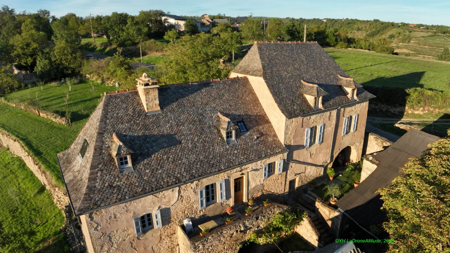 Chambre Marcillac du Mas de Labro (chambre d'hôtes à la ferme), Marcillac-Vallon