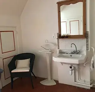 Chambre Pivoine de La Beaume, Couzon : image 4