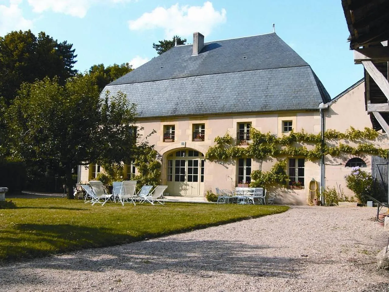 Chambres d'hôtes du parc équestre, Coulanges-lès-Nevers : image 3