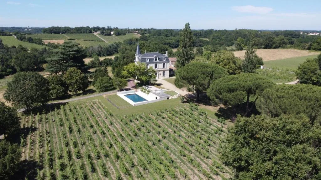 Château Courtade-Dubuc, gîte 4 personnes, Camblanes-et-Meynac : image 2