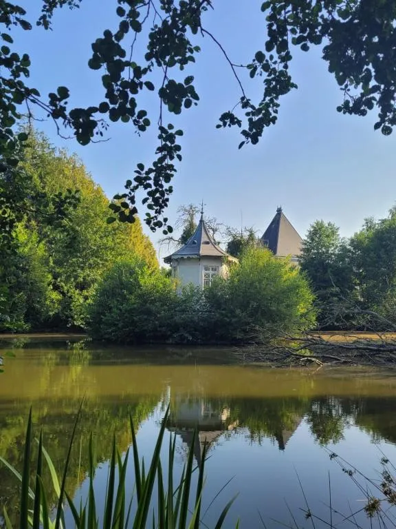 Château de la Rucquetière, Le Lorey : image 5