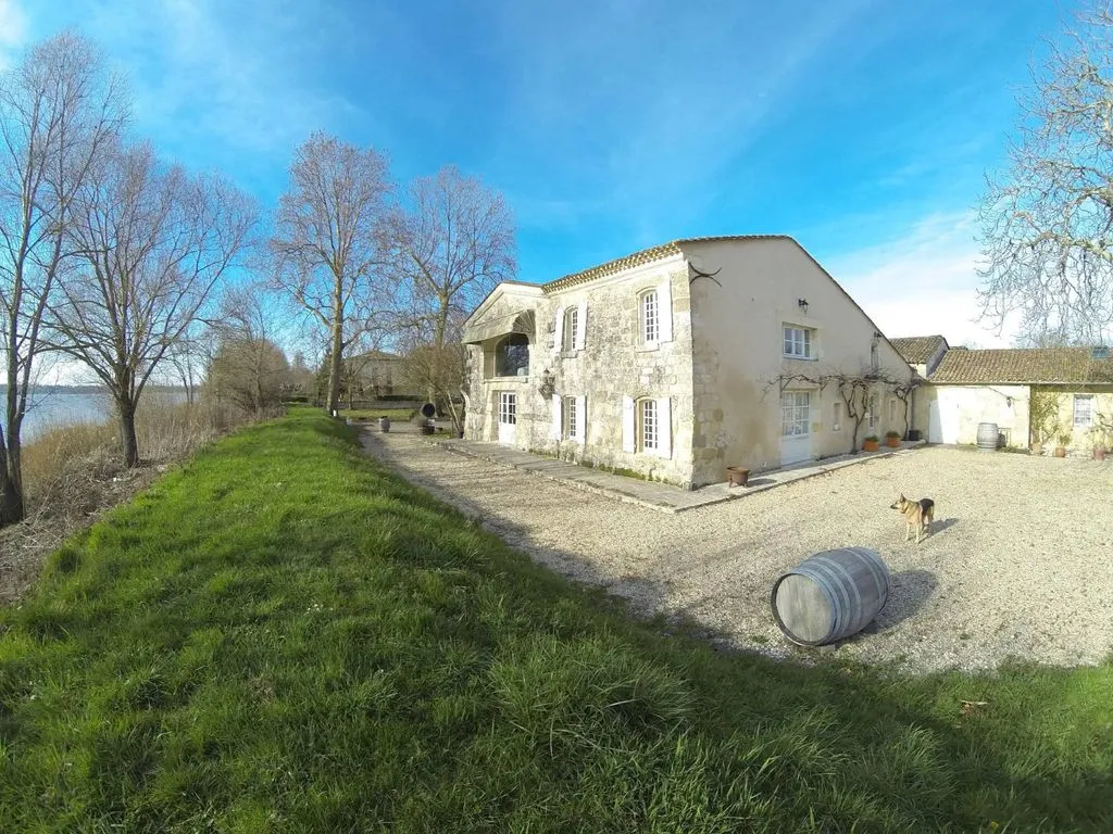 Château de La Vieille Chapelle, Cadillac-en-Fronsadais : image 4