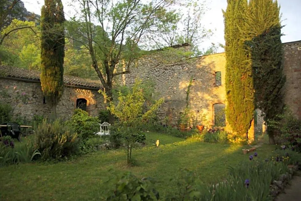 Château de Peyralade (chambre d'hôtes à la ferme), Saint-Martin-de-Fenouillet