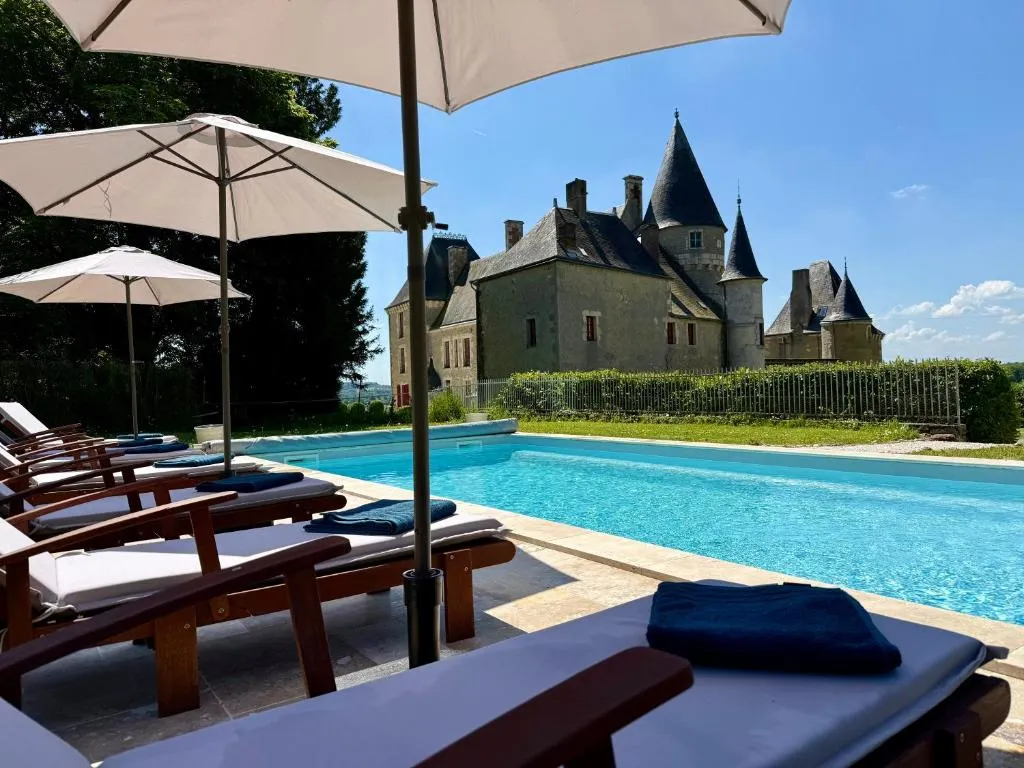 Château des Feugerets (chambre d'hôtes à la ferme), La Chapelle-Souëf