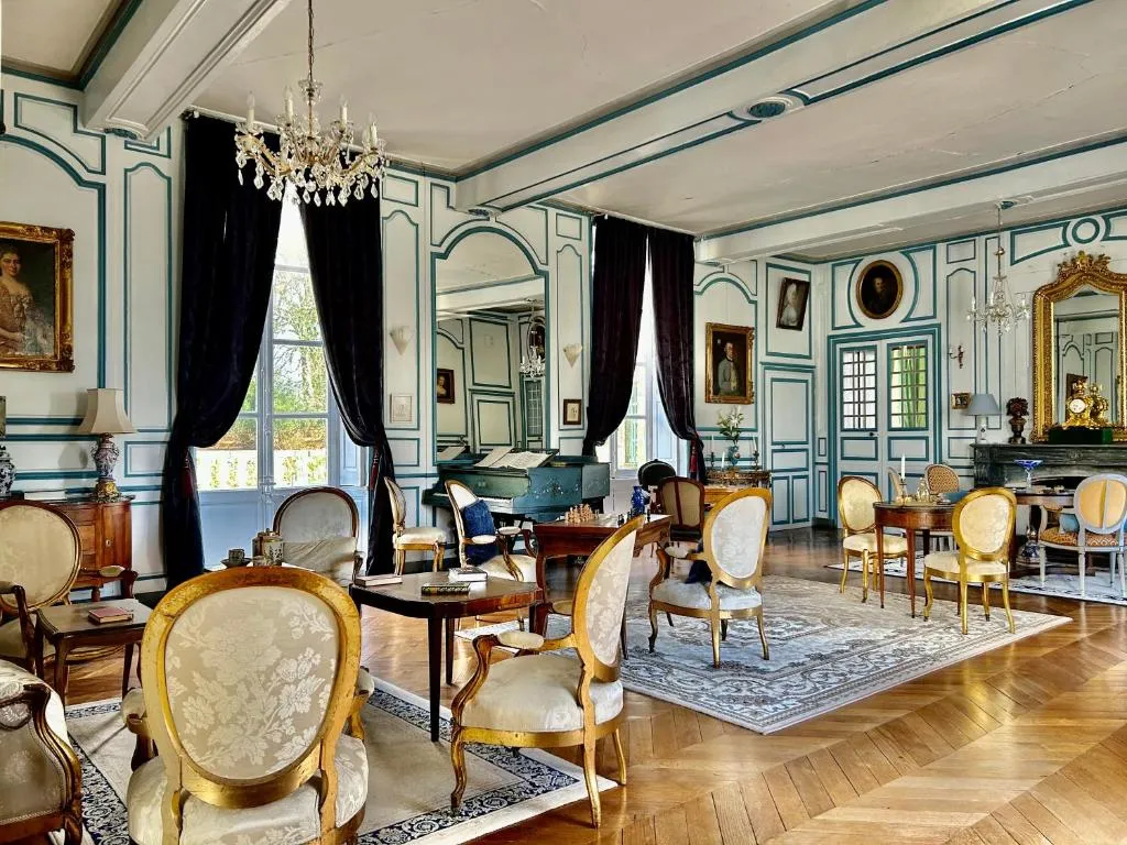 Château des Feugerets, La Chapelle-Souëf : image 4
