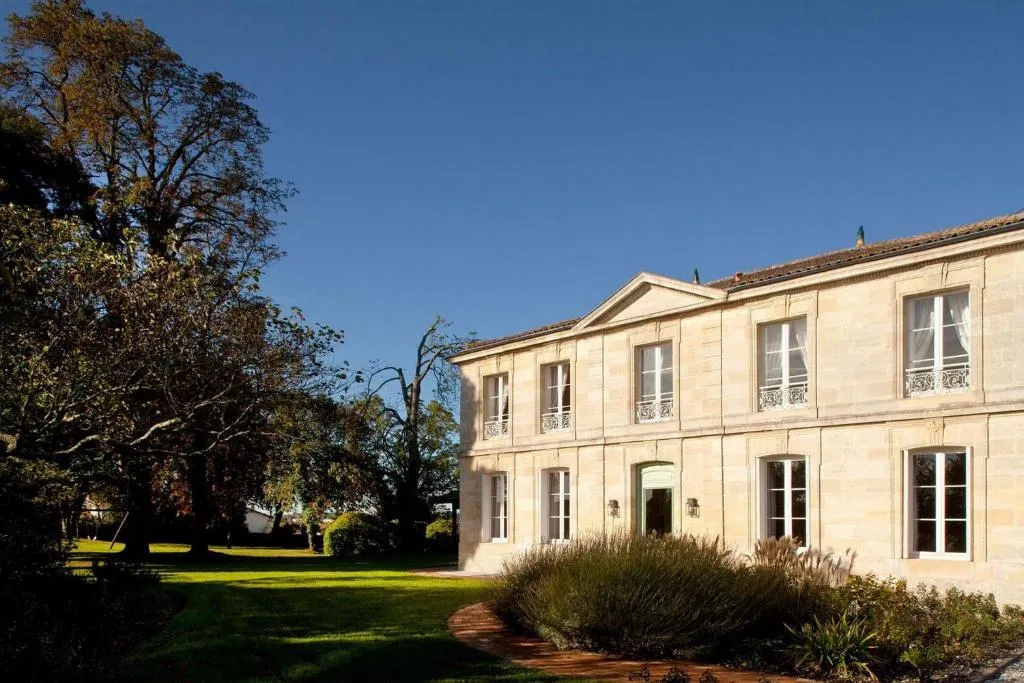 Château Ormes de Pez (chambre d'hôtes à la ferme), Saint-Estèphe