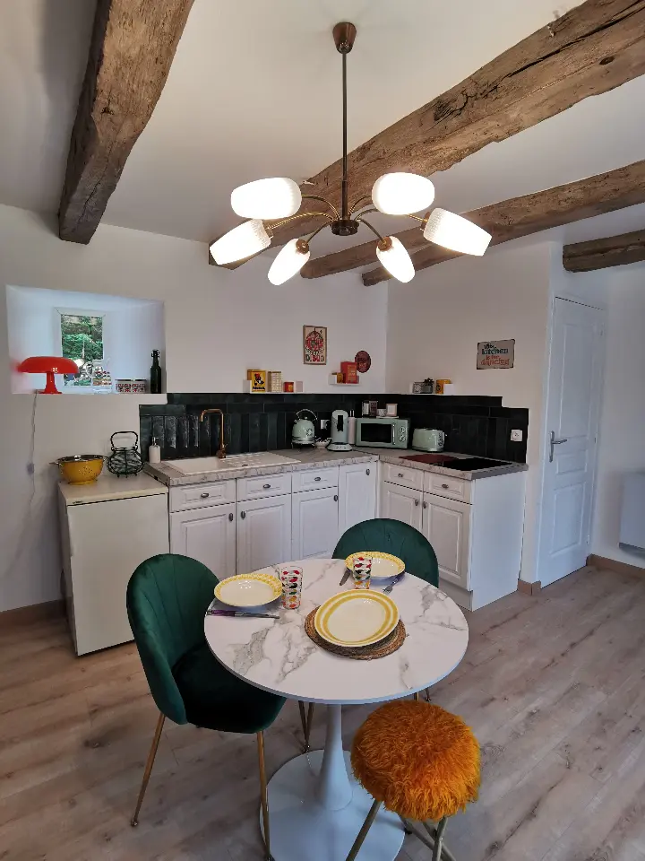 Chez Théophile, Rom : image 4