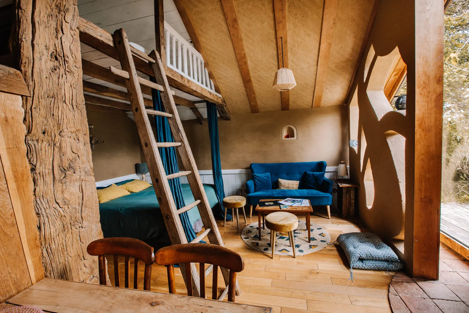 Ecolodge sous les Pommiers (hébergement insolite à la ferme), Saint-M'Hervé