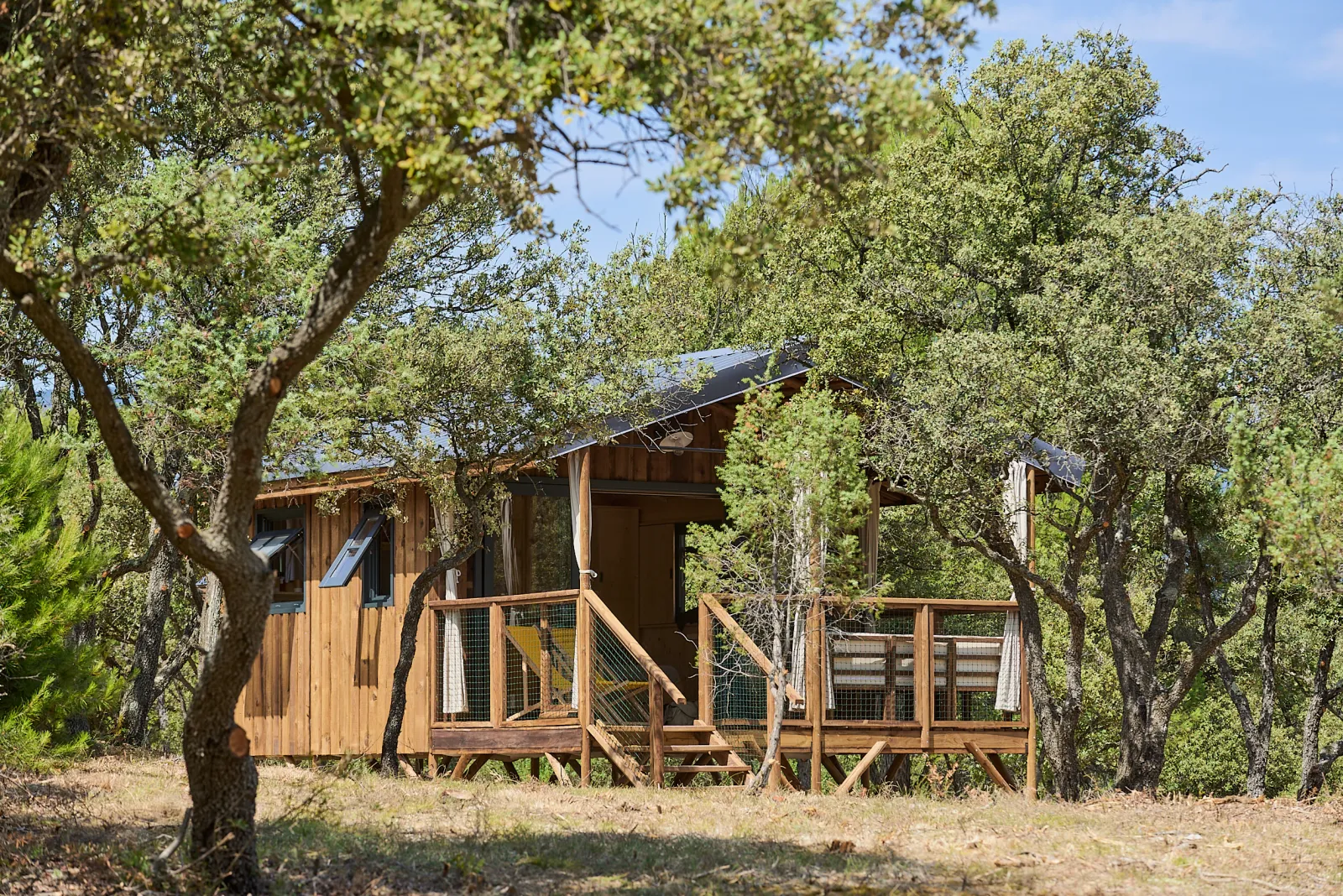 Ecolodge Thym (hébergement insolite à la ferme), Villelaure