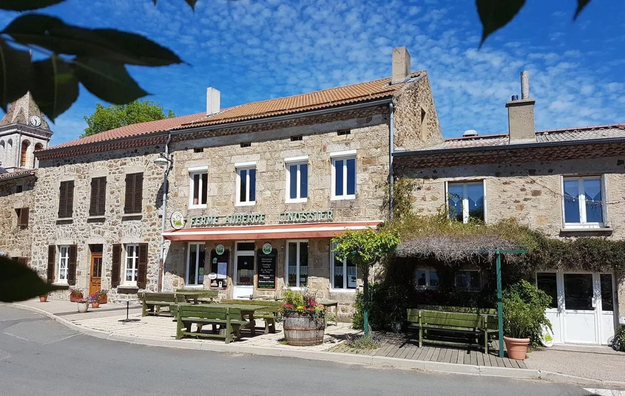 Ferme Auberge Linossier (chambre d'hôtes à la ferme), Burdignes