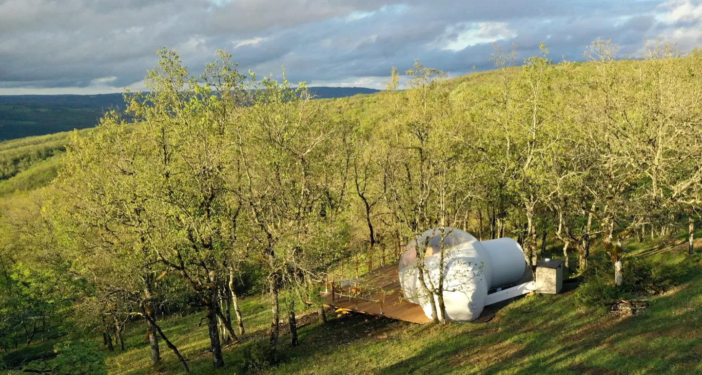 Fun'ambulle (hébergement insolite à la ferme), Féneyrols