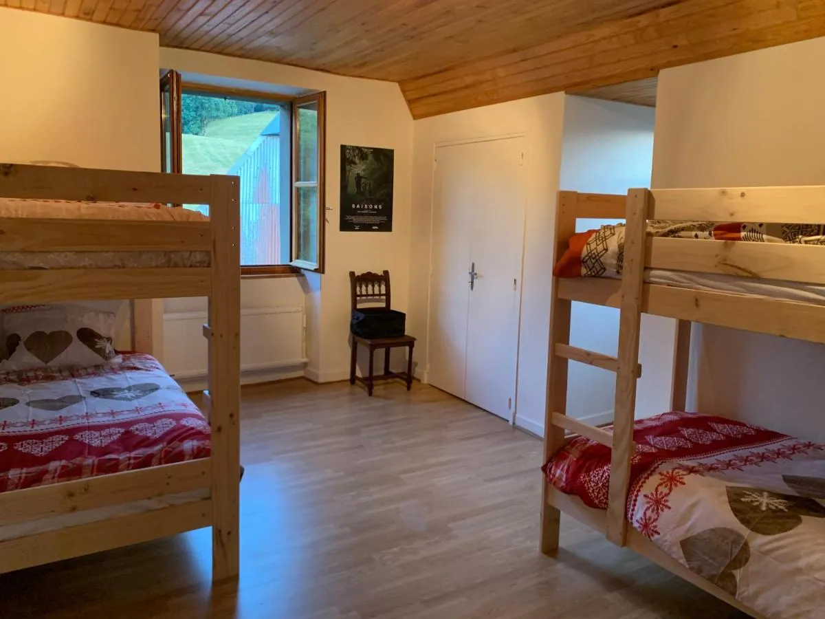 Gîte à la ferme au Puy Mary, Mandailles-Saint-Julien : image 2