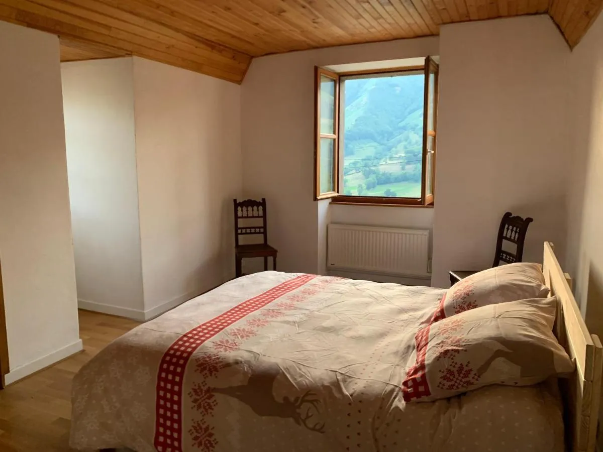 Gîte à la ferme au Puy Mary, Mandailles-Saint-Julien : image 5