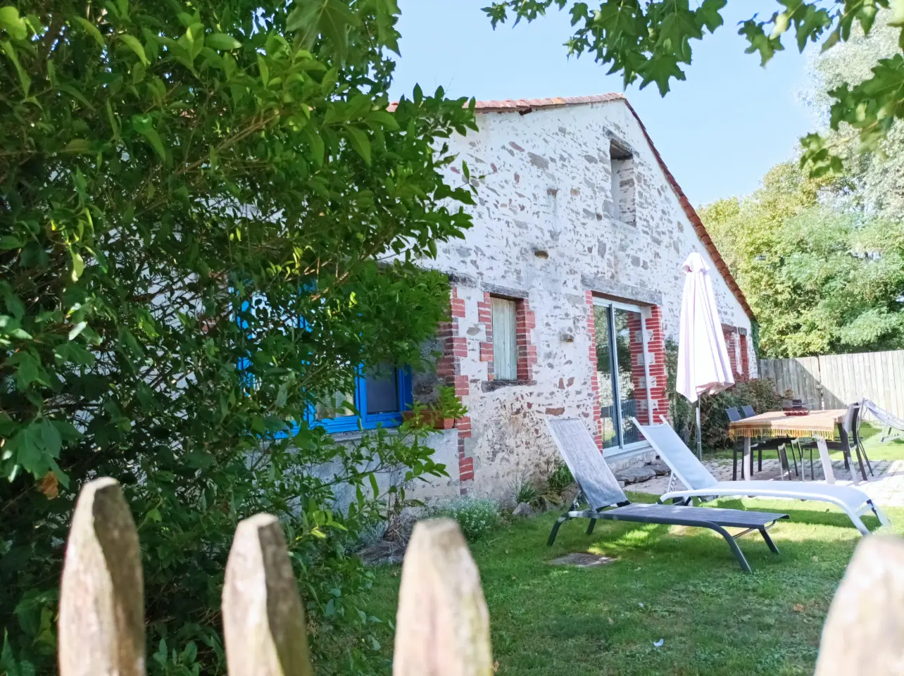 Gîte à la Ferme de Camille (gîte à la ferme), Rives de l'Yon