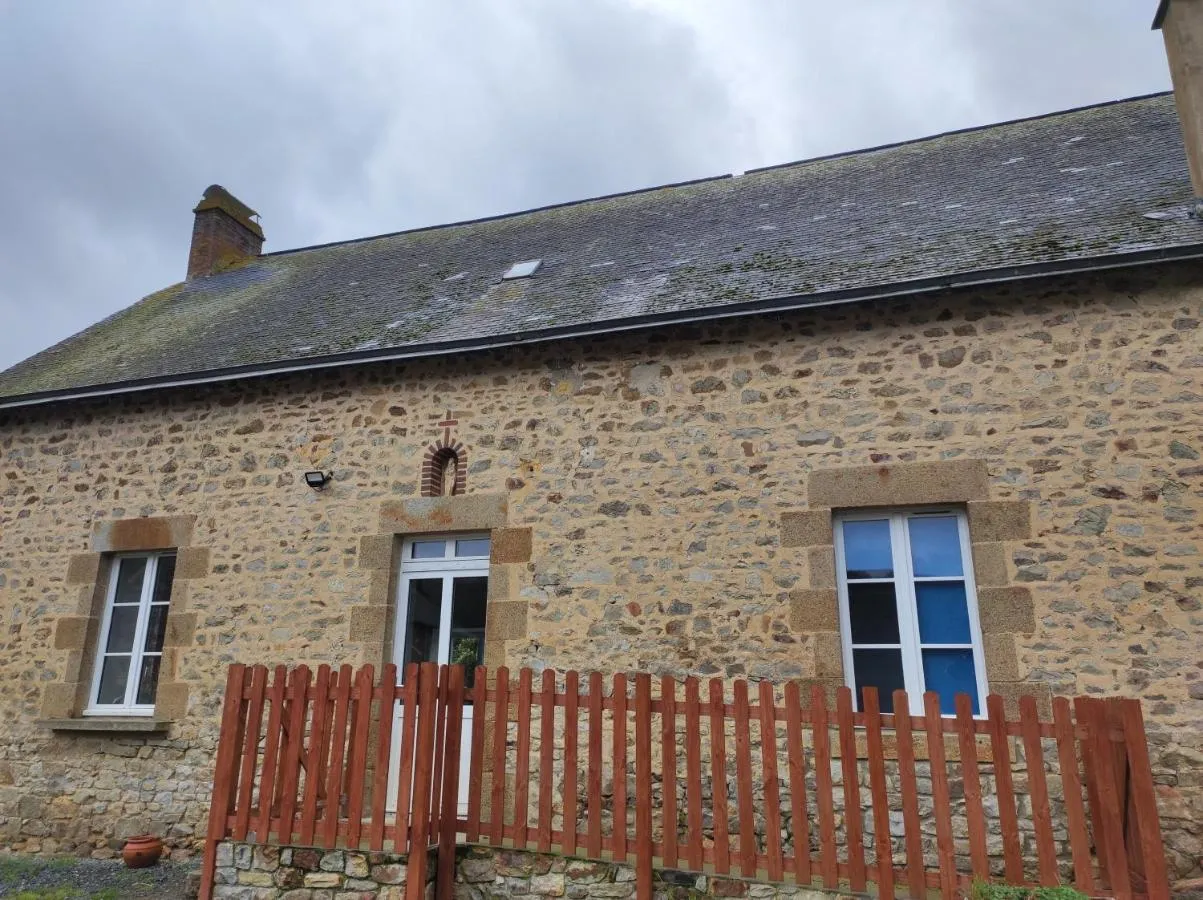Gîte à la ferme Les Berges Rient, Chailland : image 4