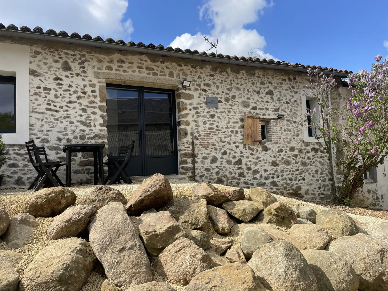 Gîte Chez Papy, Combrand : image 2