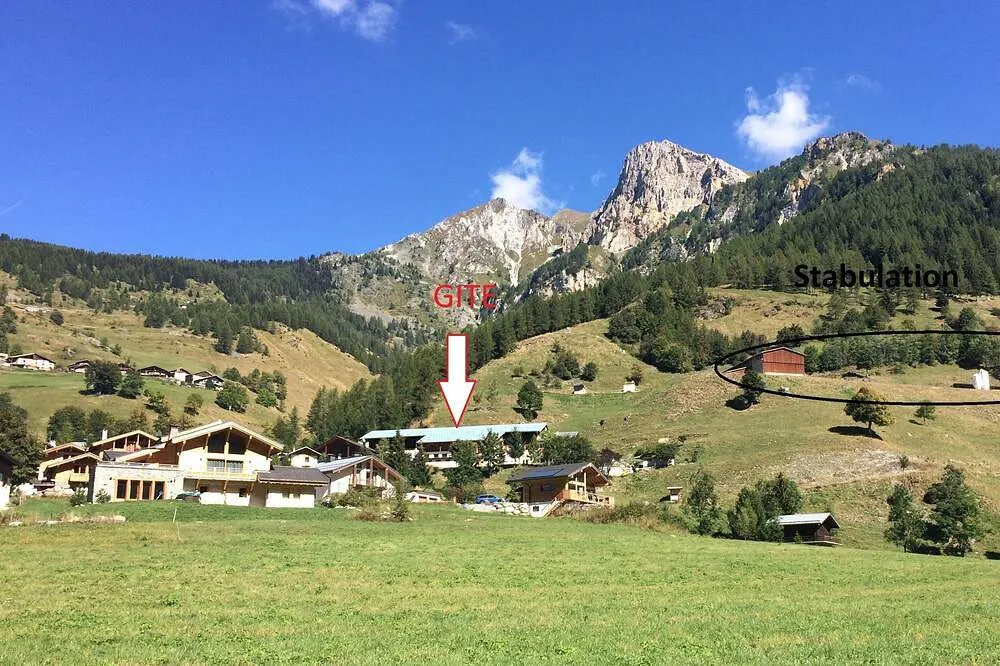 Gîte de la Chenarie (gîte à la ferme), Peisey-Nancroix